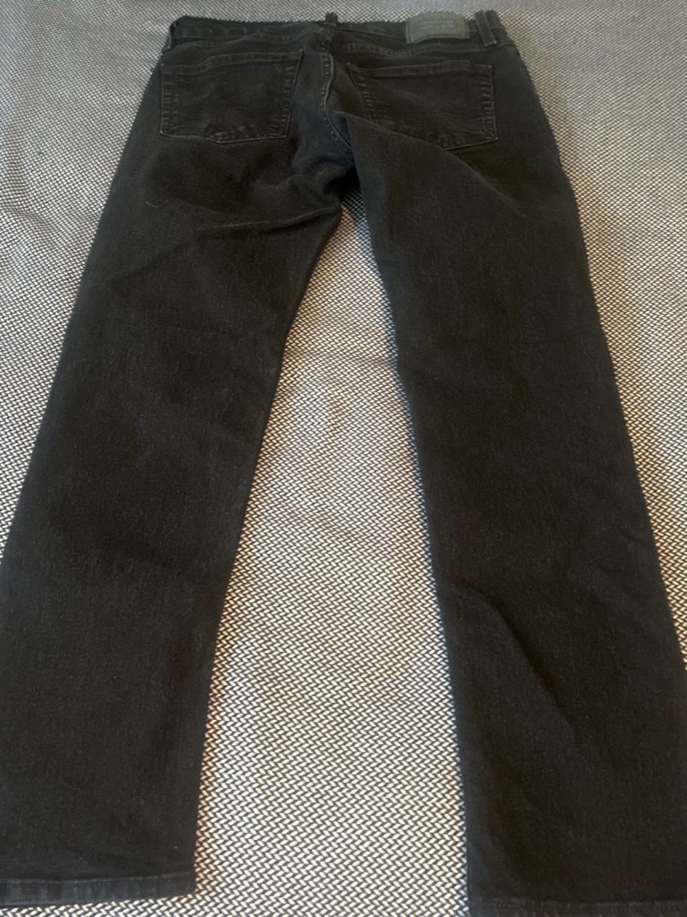 Levi's Men's Black Slim Straight Jeans